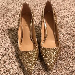Sparkling Gold Pumps